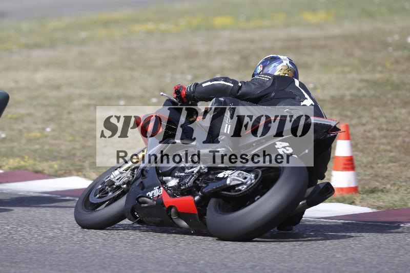 /37 09.08.2026  Pluess Motosport ADR/Freies Fahren/424